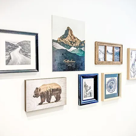 Cristal-12 By Interhome